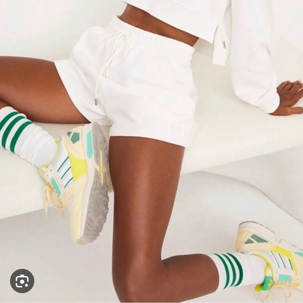 For Love and Lemon shorts